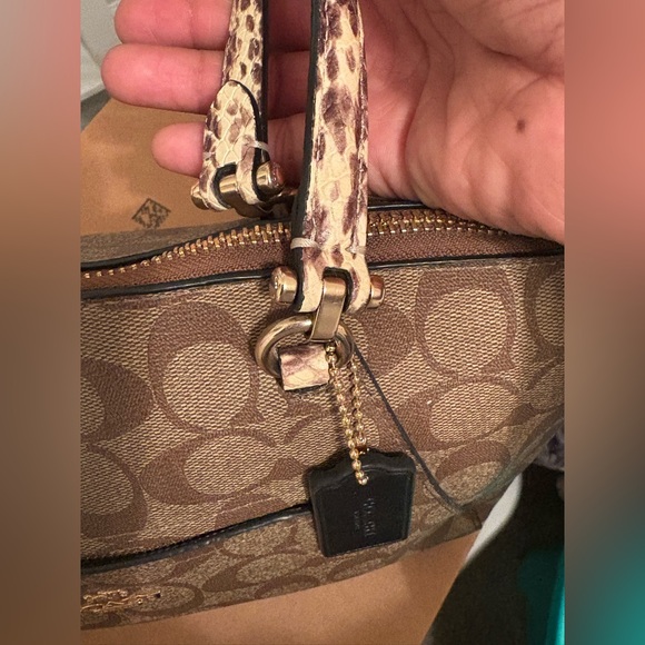 Coach Brown Purse With Leopard Print On Straps set - Picture 5 of 16